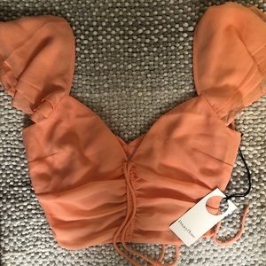 privacy please — crop top🧡🧡